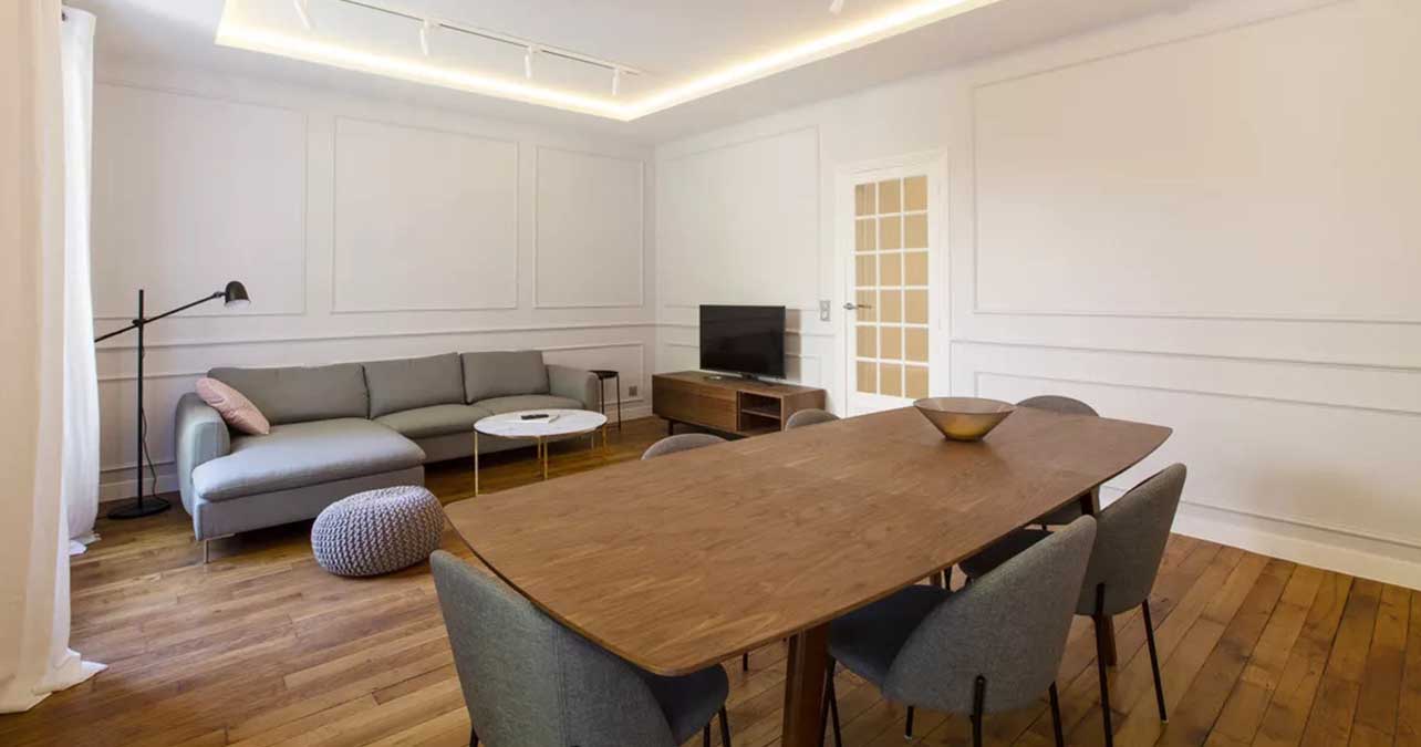 Studio meublé moderne et entièrement rénové au cœur de Mpila, Ouenzé